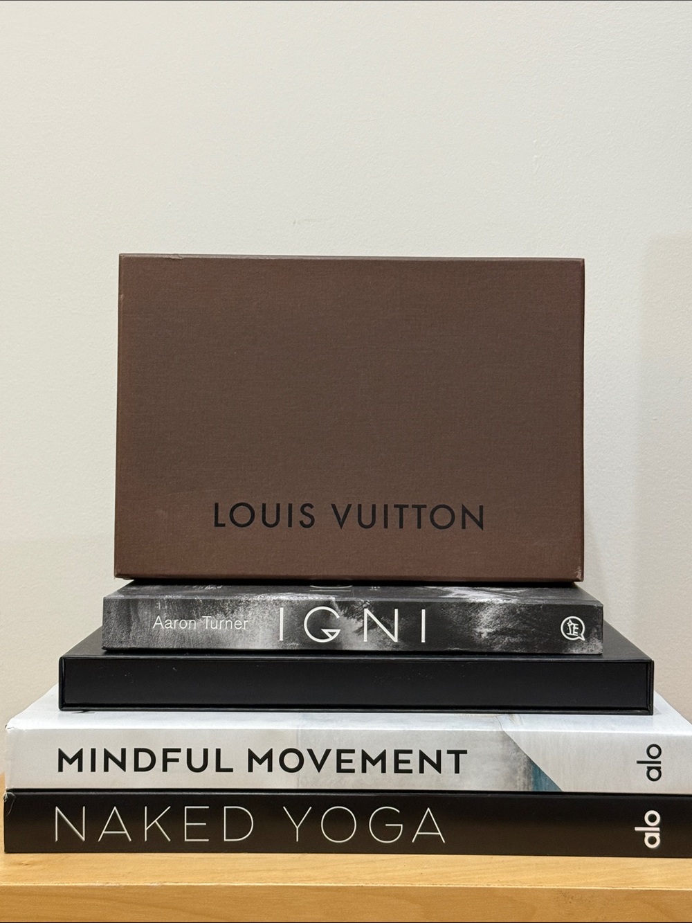 Vintage Louis Vuitton Brown Medium Box - Authentic - Picture 1 of 6